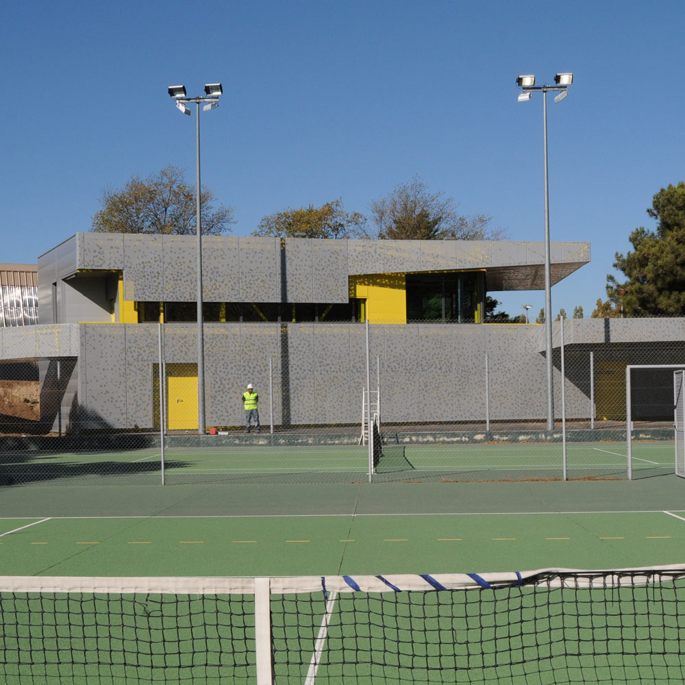 Tennis Club